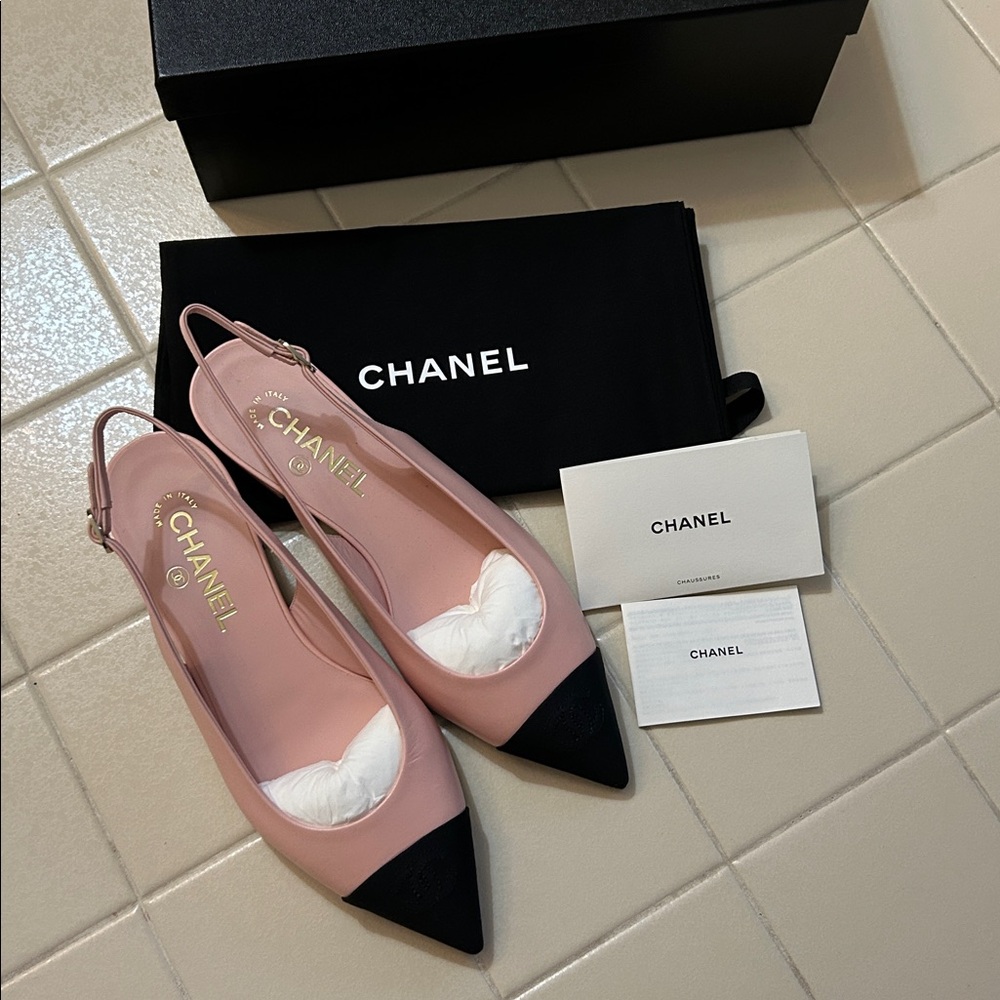 Chanel flat sling back. Fit US 7.5